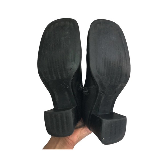 SOLD - Picture 3 of 13